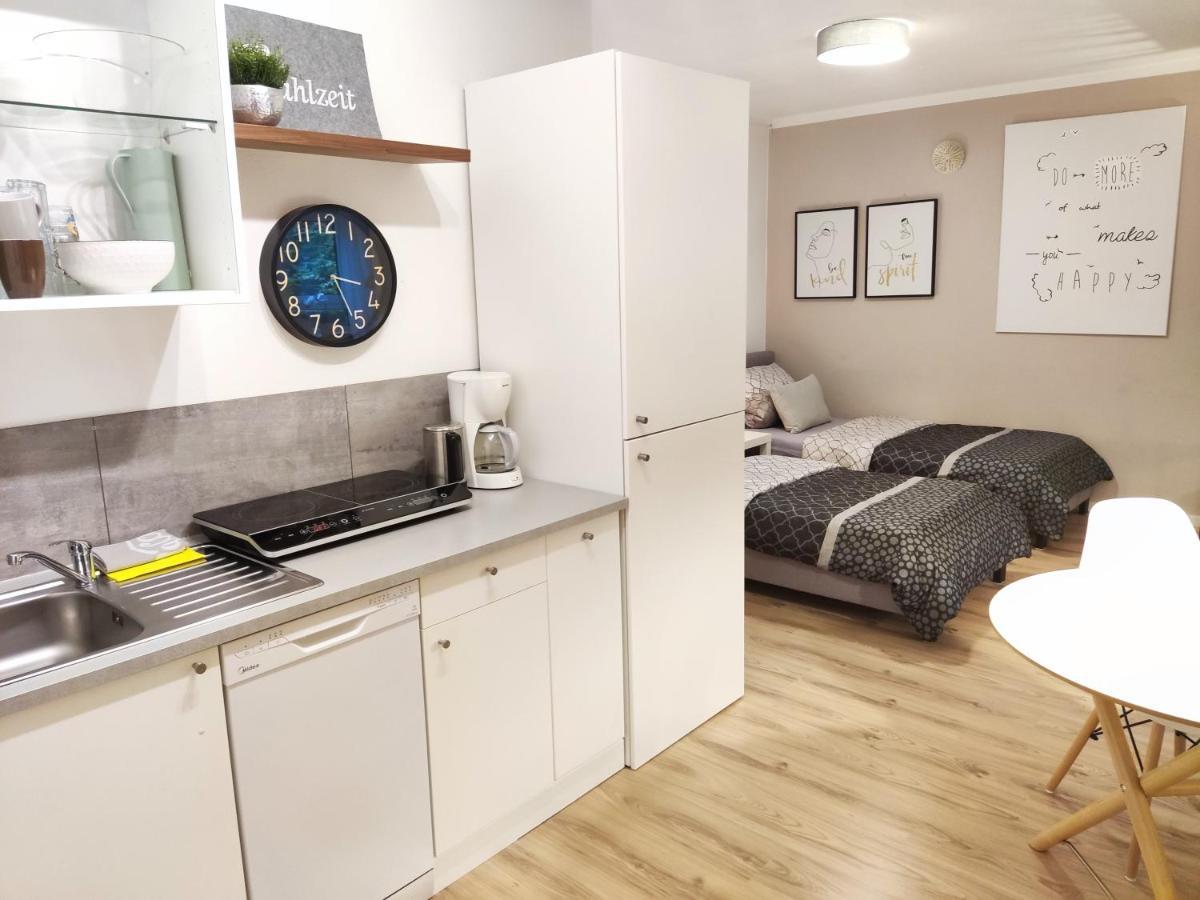 Apartment For Family & Friends Eisingen Экстерьер фото